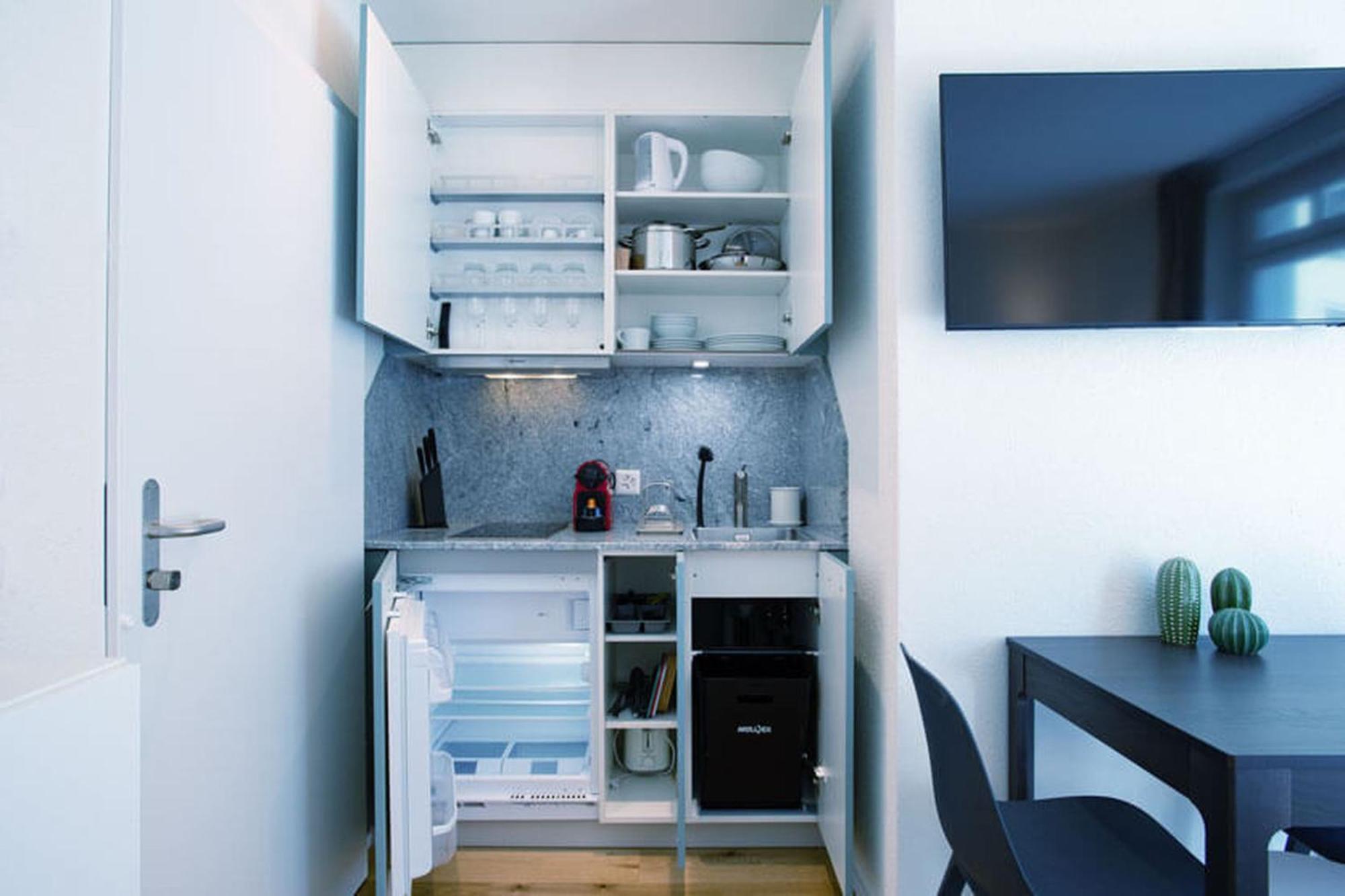 Hitrental Riesbach Apartments Zürich Buitenkant foto