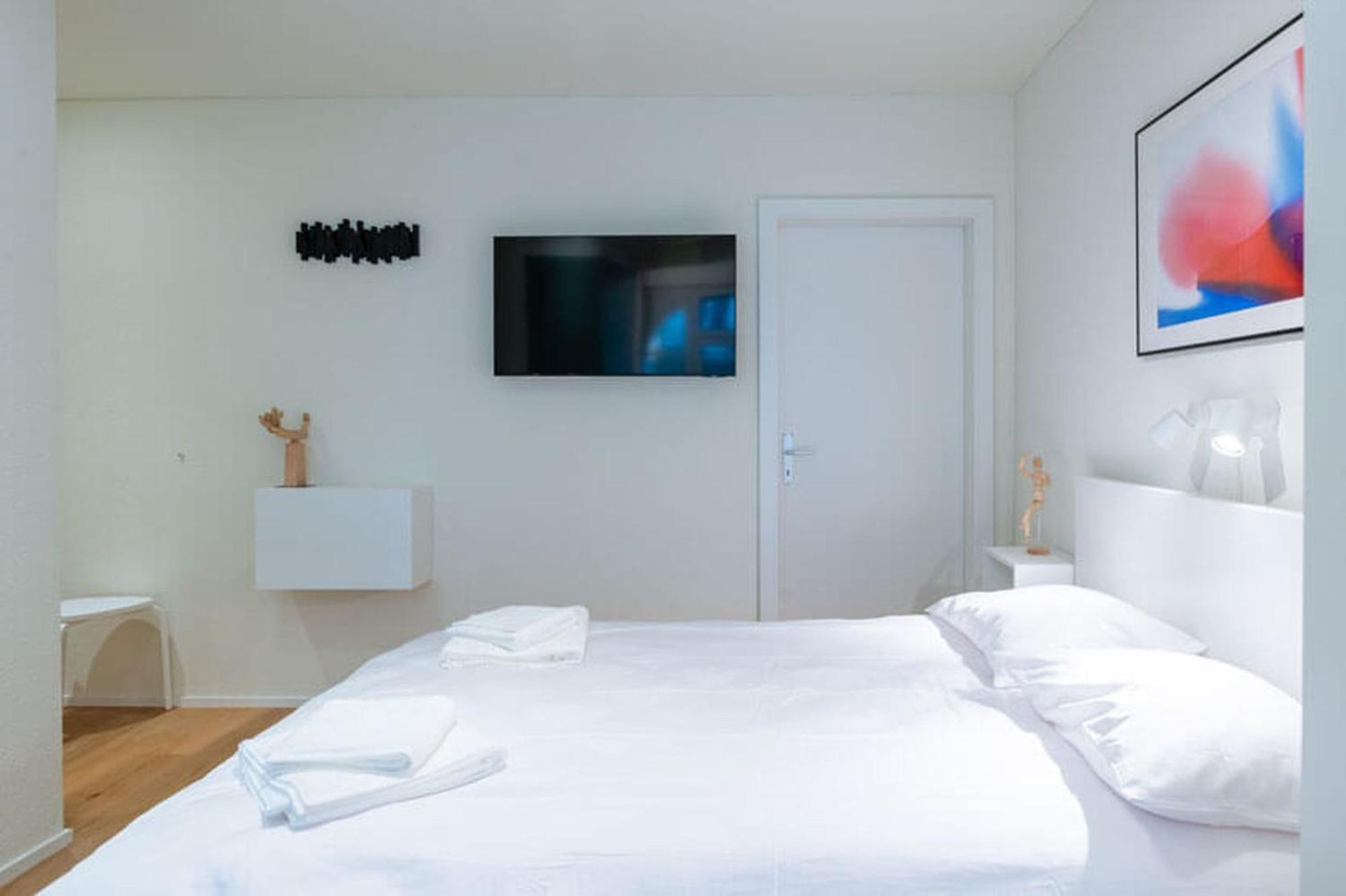 Hitrental Riesbach Apartments Zürich Buitenkant foto