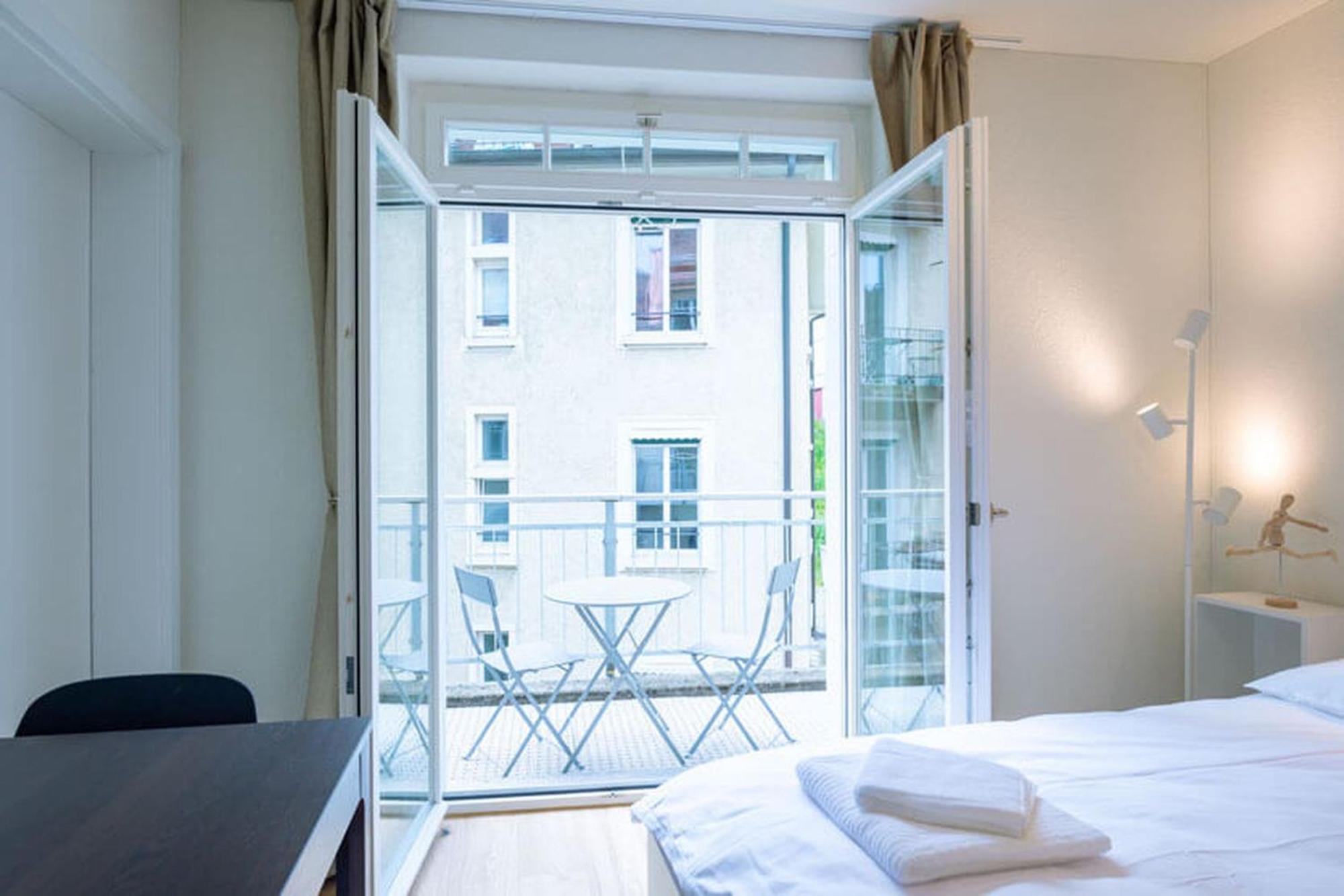 Hitrental Riesbach Apartments Zürich Buitenkant foto