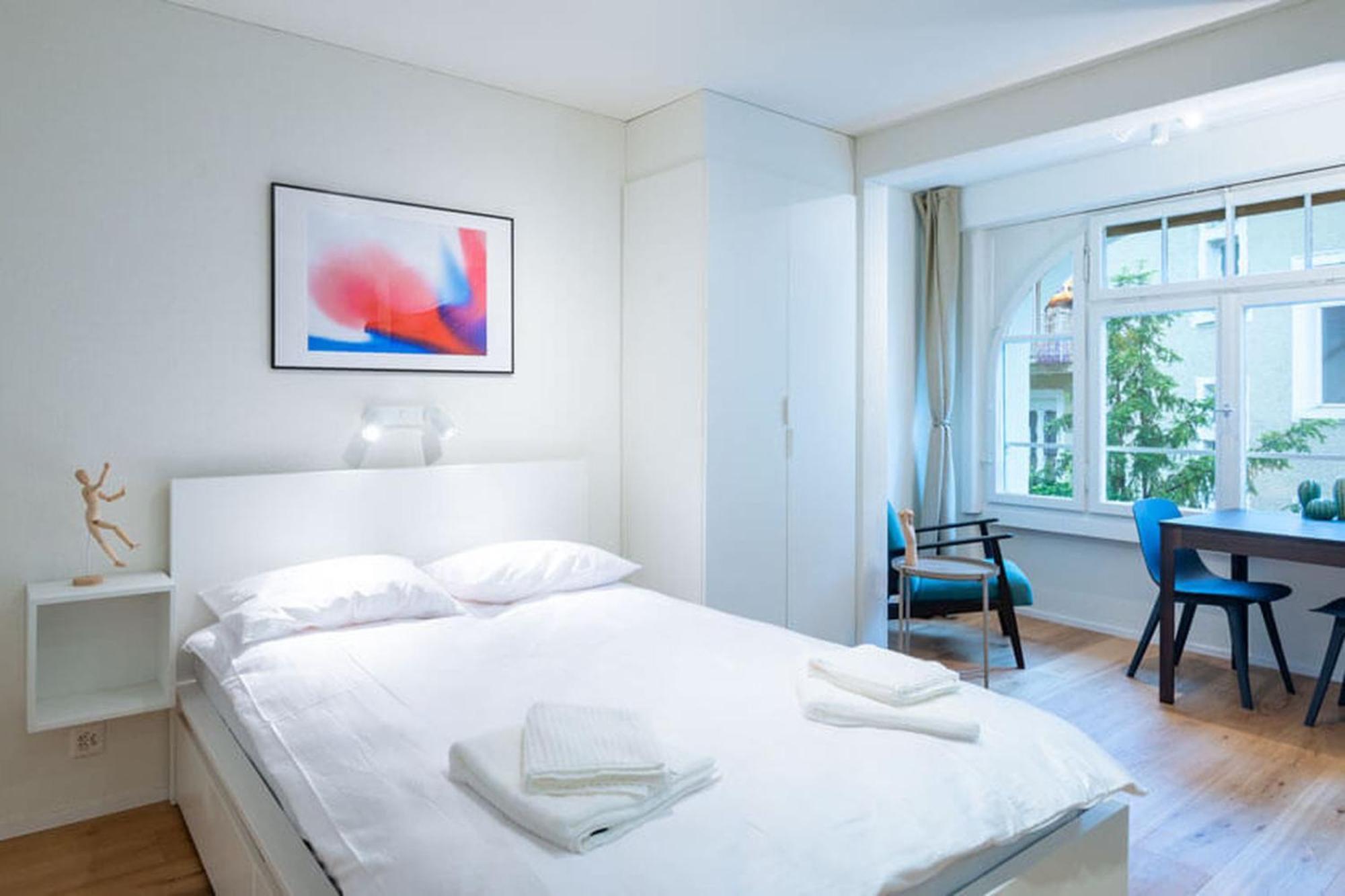 Hitrental Riesbach Apartments Zürich Buitenkant foto