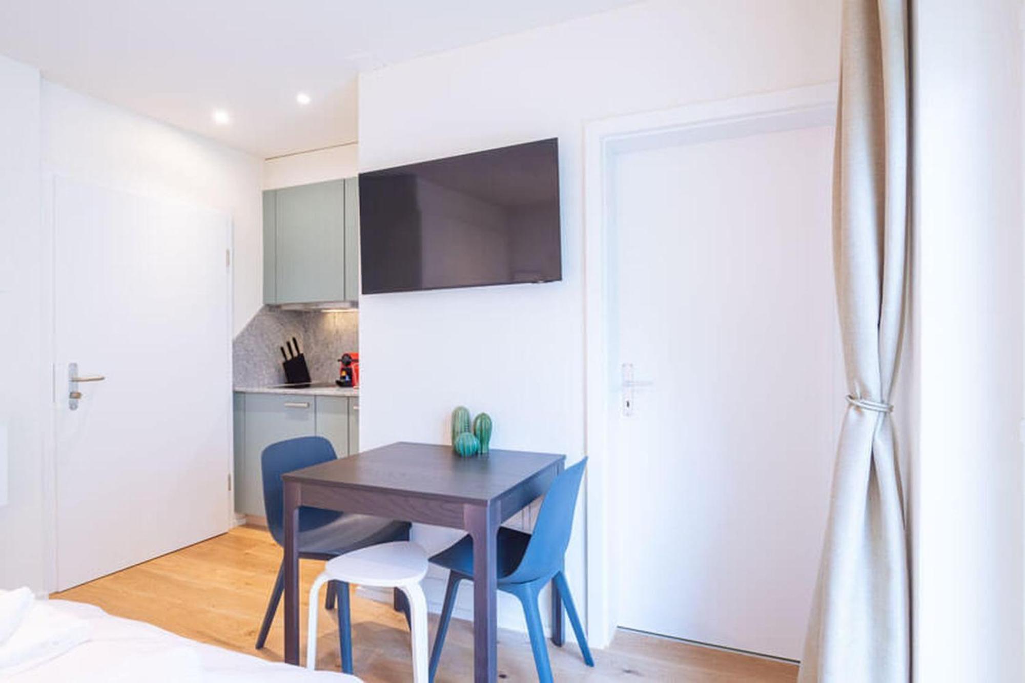 Hitrental Riesbach Apartments Zürich Buitenkant foto