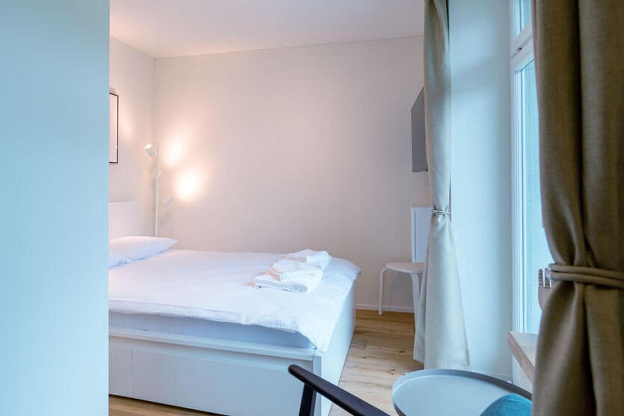 Hitrental Riesbach Apartments Zürich Buitenkant foto