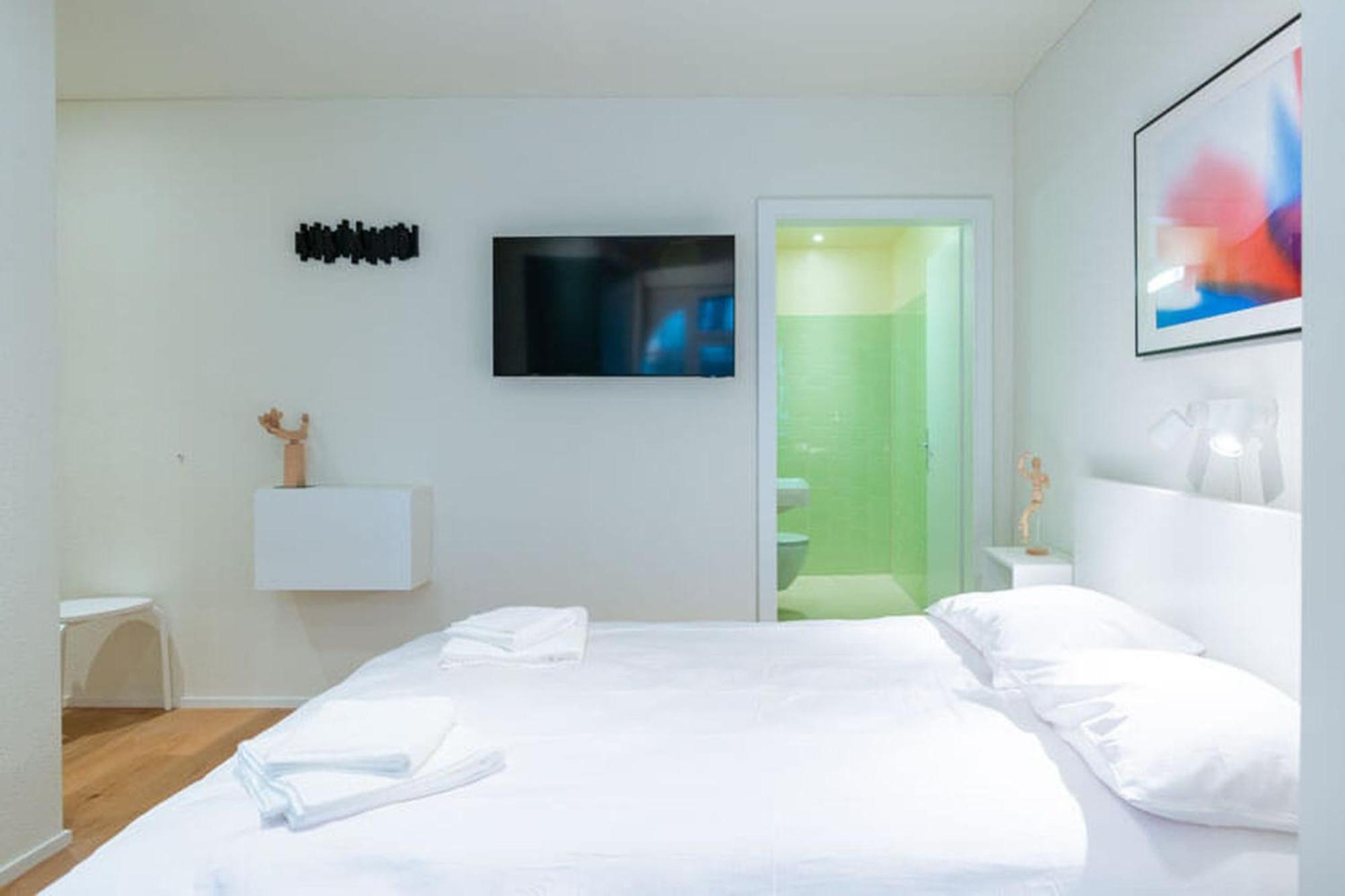 Hitrental Riesbach Apartments Zürich Buitenkant foto