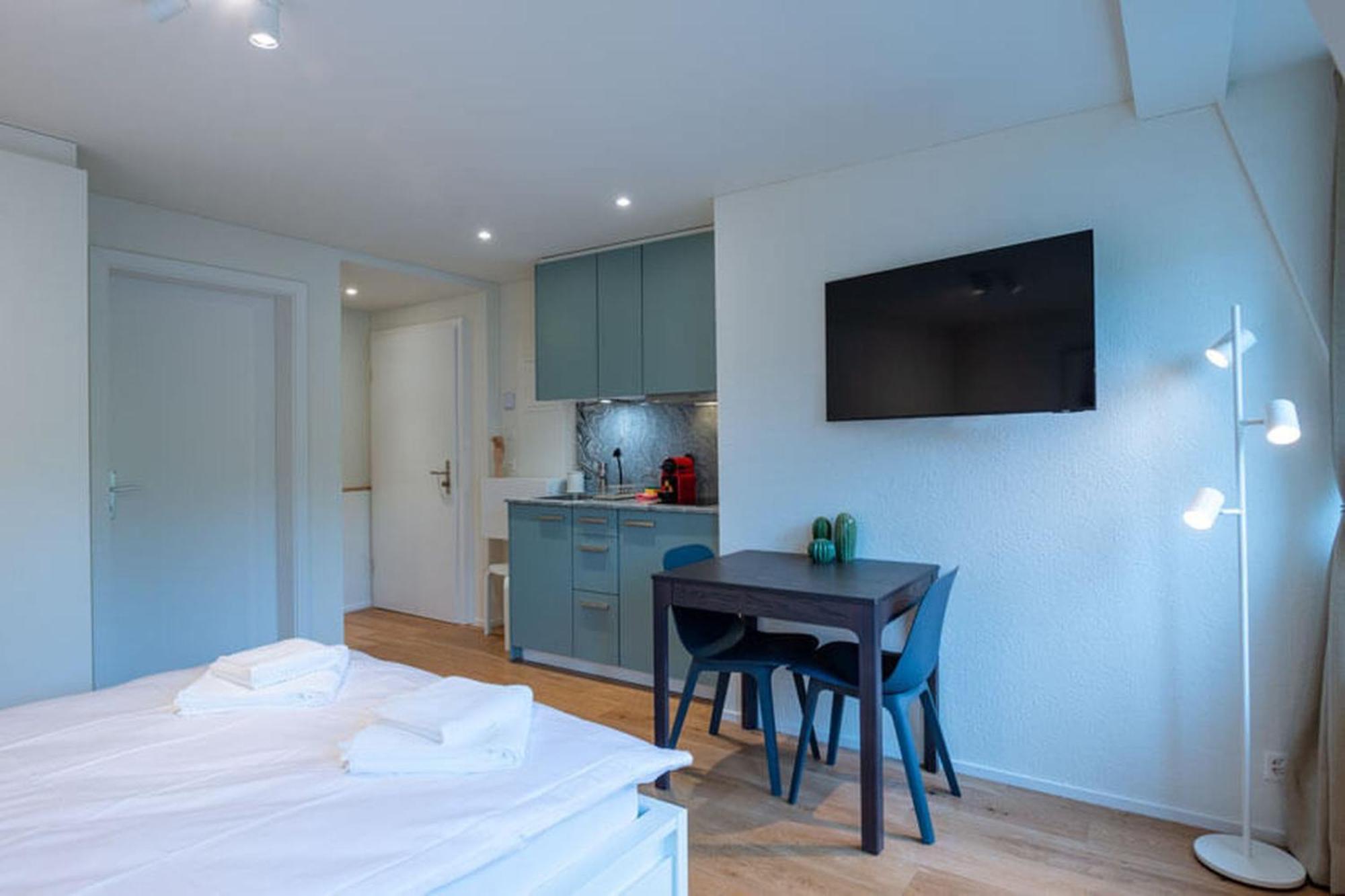 Hitrental Riesbach Apartments Zürich Buitenkant foto